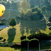  Sightseeing flights by plane and balloon